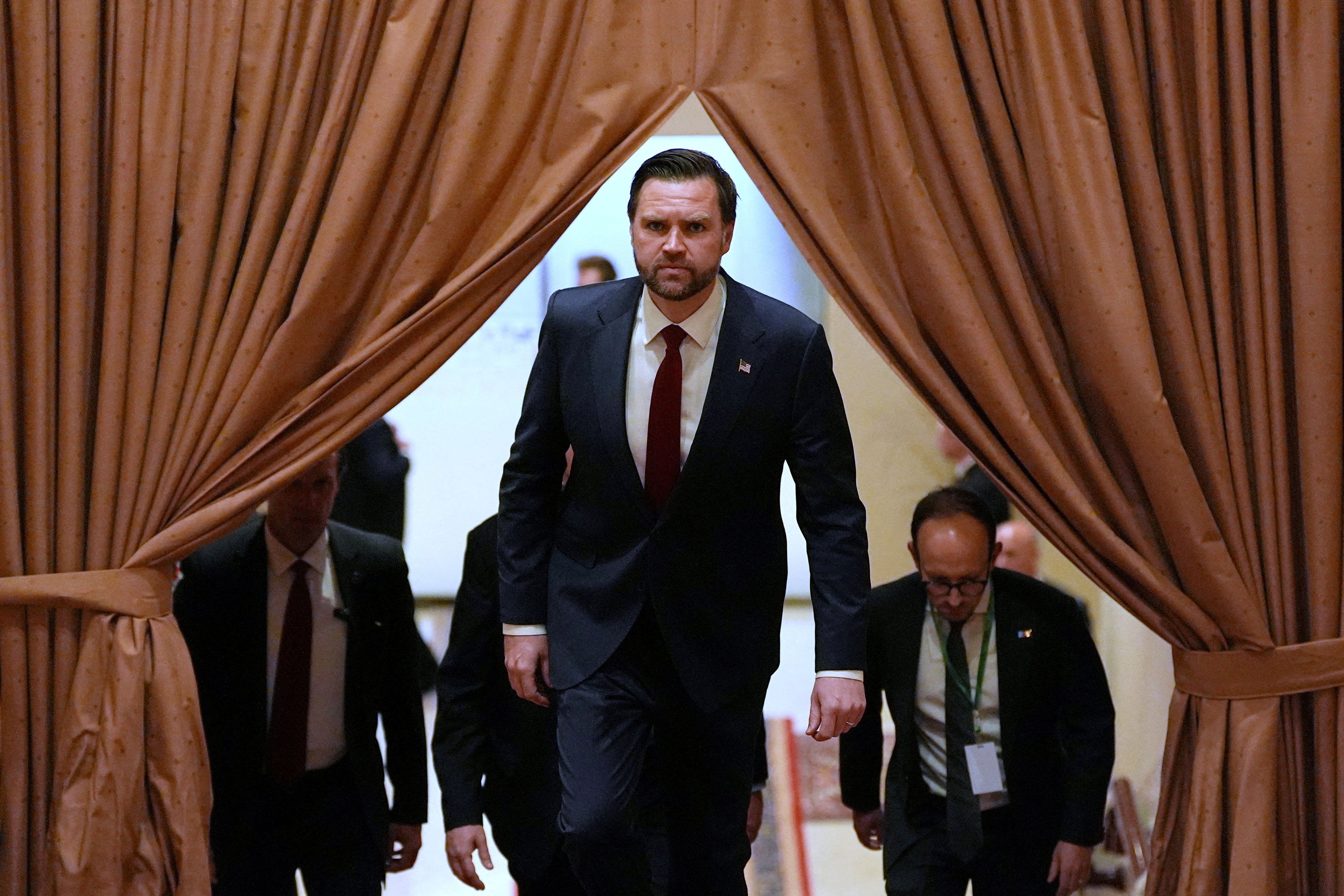 جی‌دی ونس: ما اینجا را ترک می‌کنیم در حالی که یک پیشنهاد بسیار روشن روی میز گذاشته‌ایم