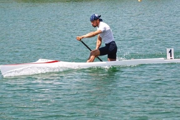 رضایی قهرمان کانوی ۵۰۰۰ متر آبهای آرام قهرمانی زیر ۲۳ سال جهان شد