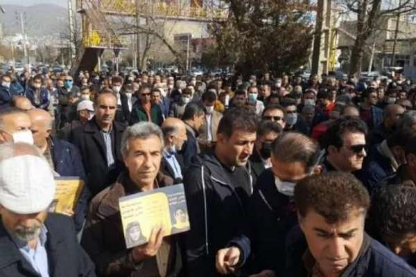 تصاعُد تنفيذ أحكام السجن واعتقال المعلمين بمدن مختلفة في إيران