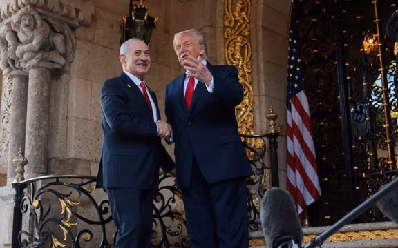 ترامپ در دیدار با نتانیاهو: اگر تهران توان نظامی خود را بازیابد، تهدید را ریشهکن میکنیم