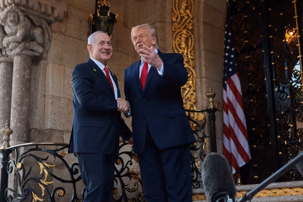 ترامپ در دیدار با نتانیاهو: اگر تهران توان نظامی خود را بازیابد، تهدید را ریشهکن میکنیم