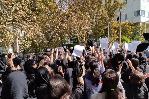 البرلمان الأوروبي سيعقد اجتماعا الأسبوع المقبل بشأن قمع الاحتجاجات الإيرانية