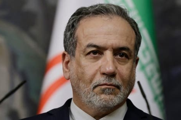 وزير الخارجية الإيراني: لا مبرر لاستمرار التفاوض مع واشنطن في ظل تواصل الهجوم الإسرائيلي