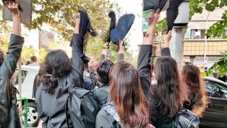 Amnesty condemns Iran's 'draconian' new hijab law