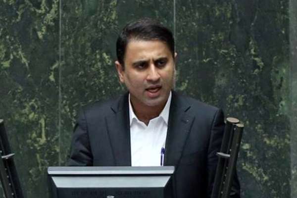MP Criticizes Russia for Endangering Iran's National Interests