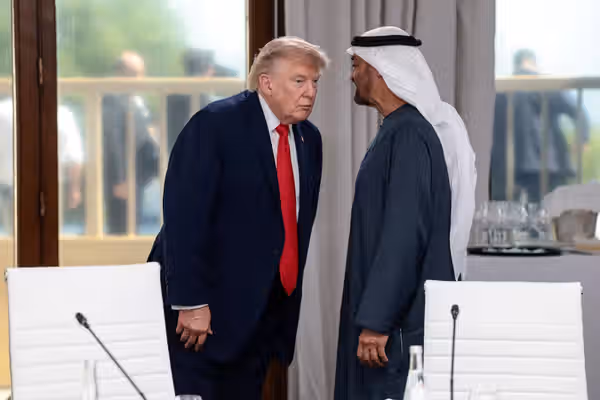 امارات متحده عربی روابط تجاری با تهران را تعلیق میکند