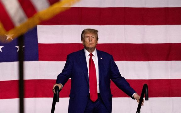 سفير إسرائيل السابق في واشنطن: النظام الإيراني خائف جدا من عودة ترامب