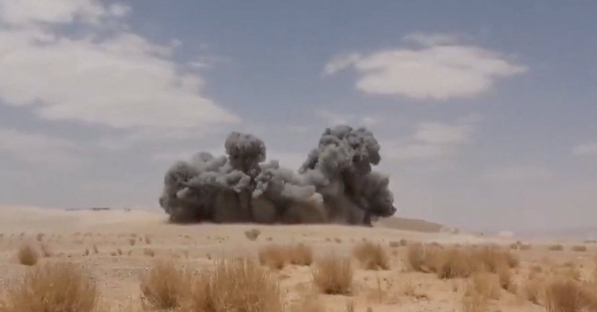 Houthis seize key Red Sea city as US prepares for Iran war that could last to 2029