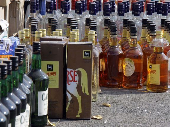 زيادة عدد وفيات الكحول المغشوش في إيران وضحايا طهران أكثر من 26 شخصا