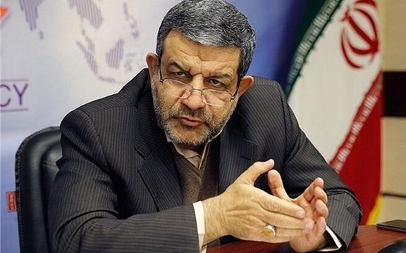 عضو کمیسیون صنایع مجلس: دنیا آنقدر تنگ نیست که بگوییم نمیتوانیم نفت بفروشیم