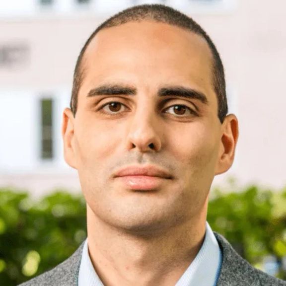 This photo of Peyman Kia has circulated in Swedish media
