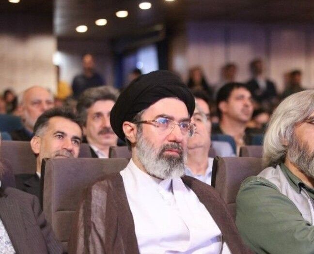  مسئول «قرارگاه جهاد تبیین»: مجتبی خامنه‌ای فقط دچار جراحت سطحی از ناحیه پا شده است