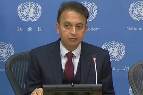 مقرر الأمم المتحدة يعرب عن قلقه من تدهور حقوق الإنسان في إيران
