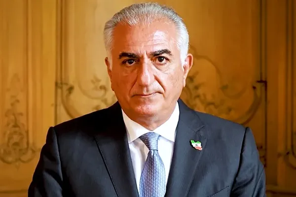 شاهزاده رضا پهلوی خواستار تداوم تسخیر خیابانها و ایجاد راهبندان برای جلوگیری از سرکوب شد