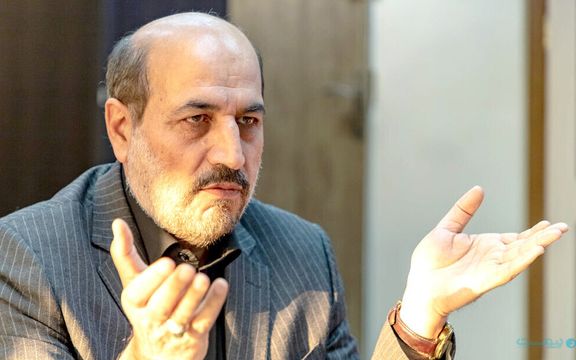 عضو کمیسیون صنایع مجلس: مافیای خودرو ۳۰ سال سر همه رئیسجمهورها کلاه گذاشته