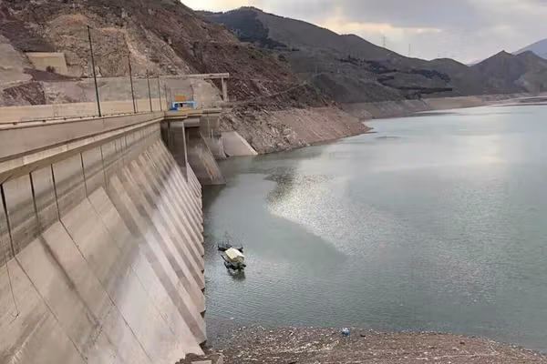 مدیرعامل شرکت آب و فاضلاب تهران: سدهای چهارگانه تهران تنها سه درصد آب دارند