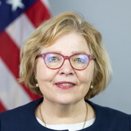 خبرنگار سایت اکسیوس: مقام ارشد وزارت خارجه آمریکا در امور خاور نزدیک به سوریه سفر میکند