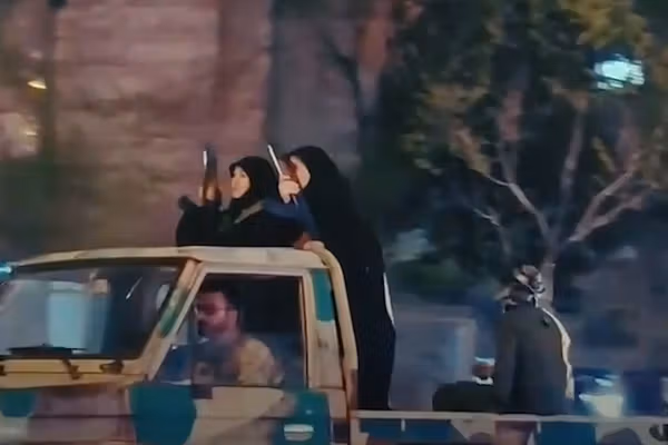 ایرانیان از تشدید سرکوب میترسند: «اگر توافقی صورت بگیرد، مجبور میشویم کشور را ترک کنیم»