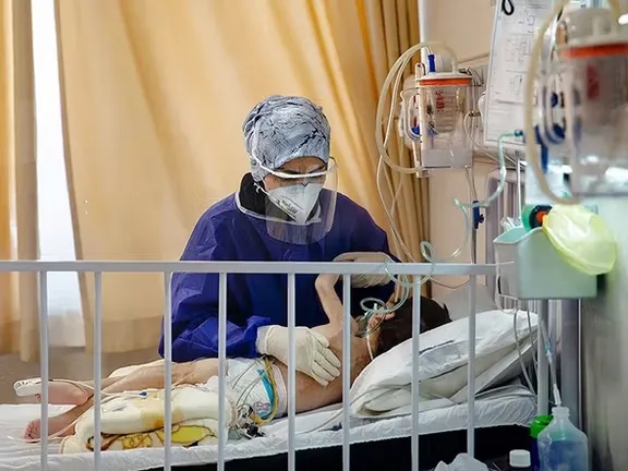 بیمارستانهای تهران با موج جدید بیماران مبتلا به کرونا و آنفلوانزا روبهرو شدند