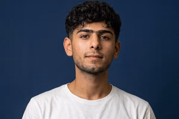 حسین غاوی، جوان ۲۸ ساله اهوازی، در بازداشتگاه سپاه جان باخت