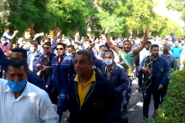 استمرار الاحتجاجات النقابية في إيران.. والمعلمون يعلنون دعمهم لتجمعات الغد