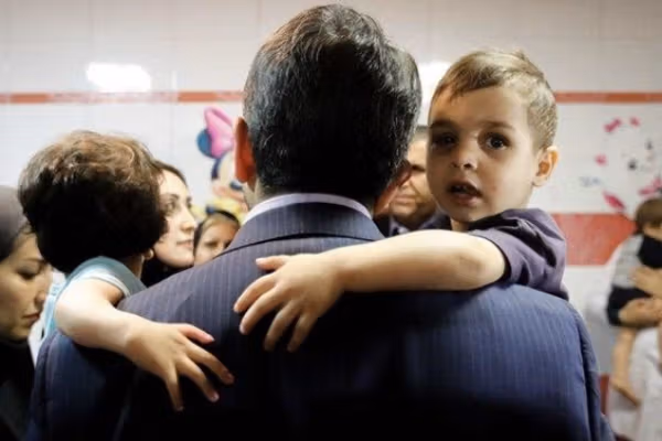 مجوز قانونی ازدواج سرپرست با فرزندخوانده هنوز در قانون وجود دارد