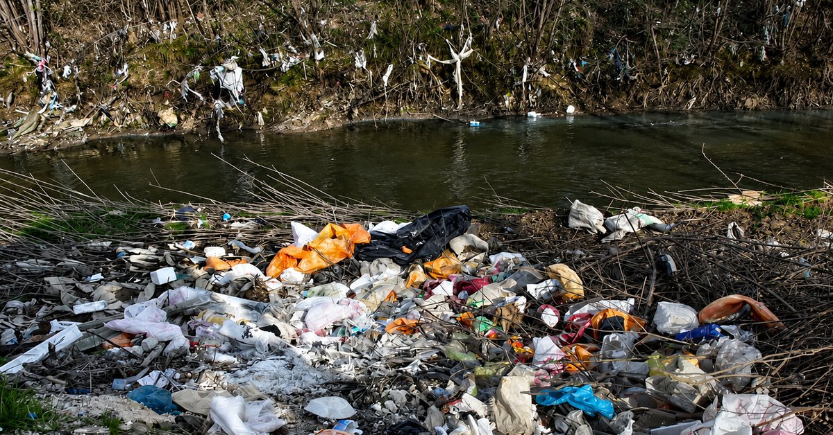 Plastic waste becomes major environmental challenge in Iran