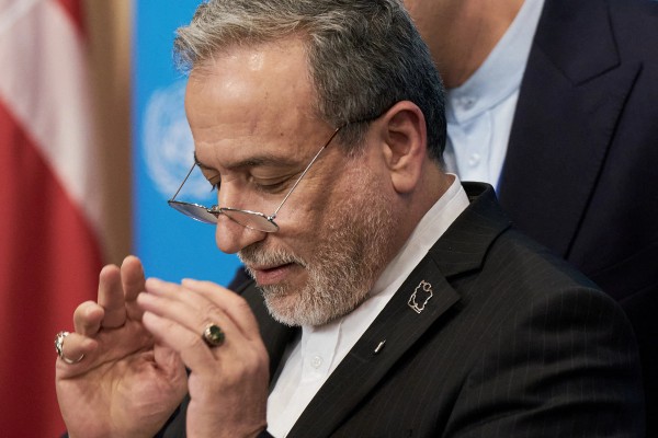 جمهوری اسلامی برای بازگشایی تنگه هرمز «طرح هفتروزه» پیشنهاد داد
