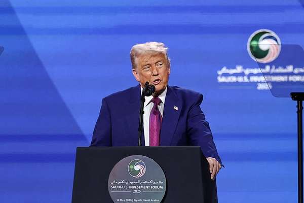 ترامب: على إيران وقف دعمها للحروب بالمنطقة.. وإذا رفضت "غصن الزيتون" سنواصل "الضغط الأقصى"
