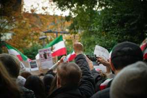 تهدید در داخل، اجبار به همکاری در خارج؛ الگوی جمهوری اسلامی برای نفوذ اطلاعاتی در آلمان