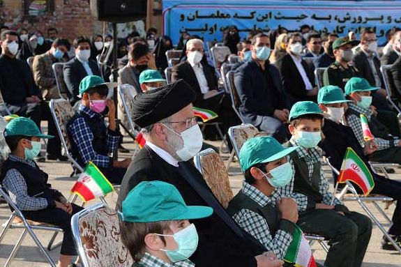 علمالهدی، نماینده خامنهای در خراسان رضوی: رئیسی دکترای حقوق داشت اما نمیگفت