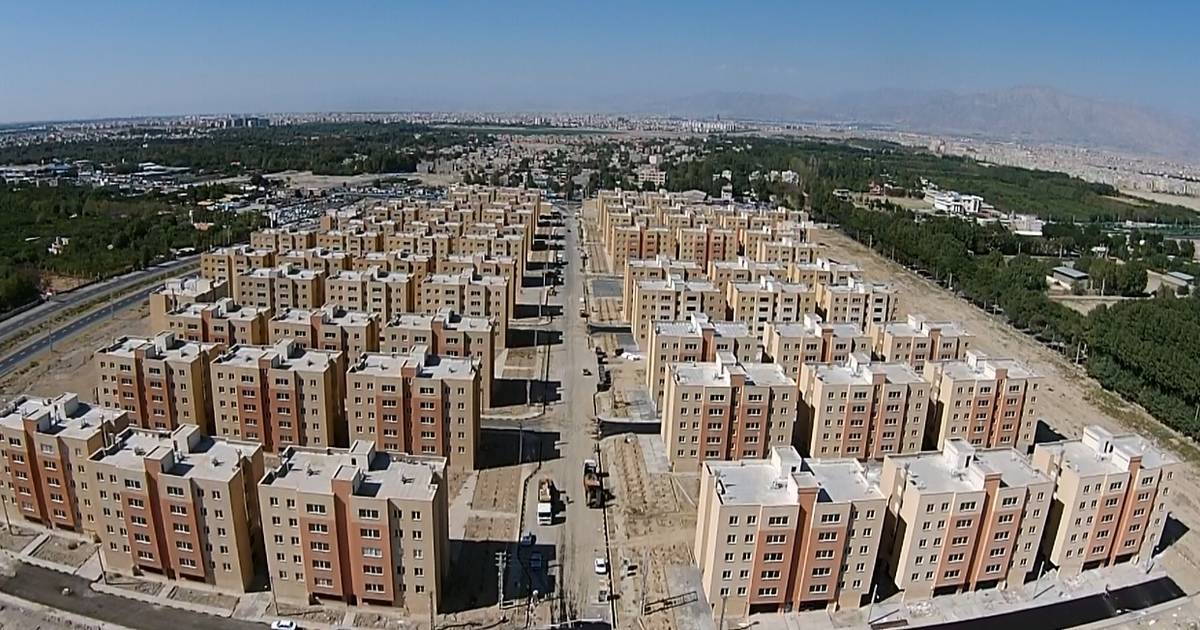 Assessing the public attitude toward low-income housing