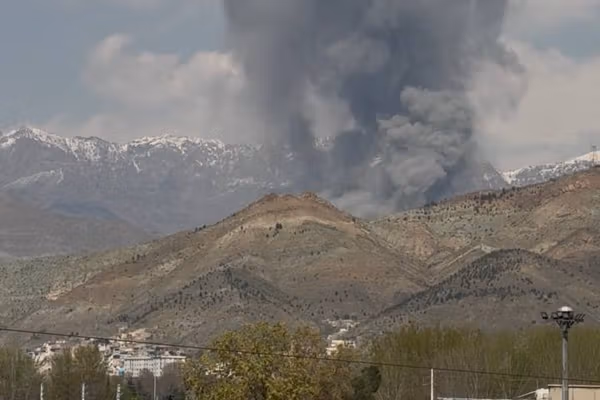 ادامه حملات در روز پنجشنبه؛ انفجارهایی در تهران، کرج و بسیاری از شهرهای دیگر رخ داد