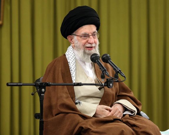 المرشد الإيراني يشيد بإقرار "البرلمان الثوري" لقانون يساعد على زيادة تخصيب اليورانيوم