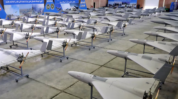 الرئيس الأوكراني: روسيا زوّدت إيران بطائرات "شاهد" المطوّرة لمهاجمة قواعد أميركية