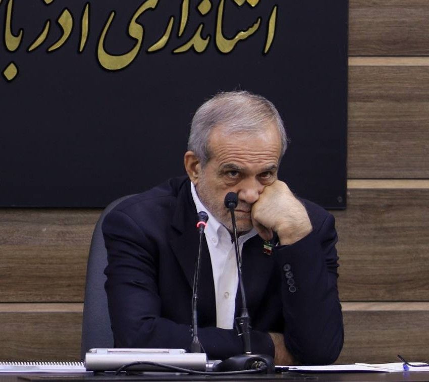 غضنفری، نماینده تهران: پزشکیان فقط می‌گوید ما بدبختیم و بیچاره‌ایم