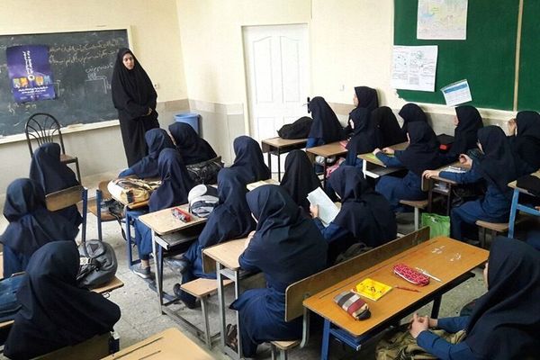 Iran teachers' union rues student suicide 'tsunami'