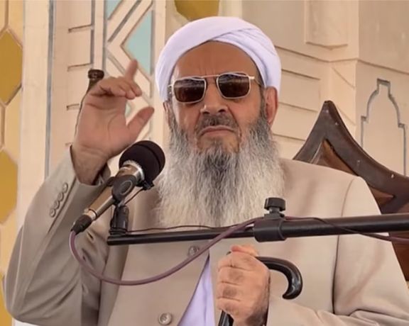 مولوی عبدالحمید: بازداشت خانوادههای دادخواه دردآور بود؛ تهدید مردم به «سکوت» عاقلانه نیست