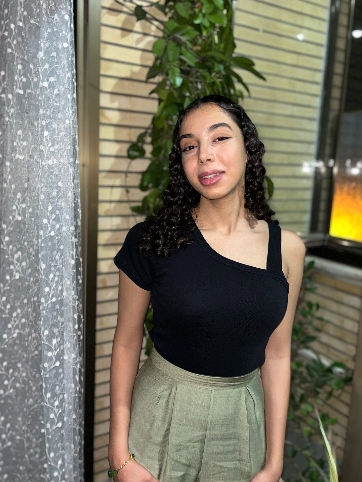 صهبا رشتیان، کمک‌داور ۲۳ ساله فوتبال زنان به دست جمهوری اسلامی کشته شد