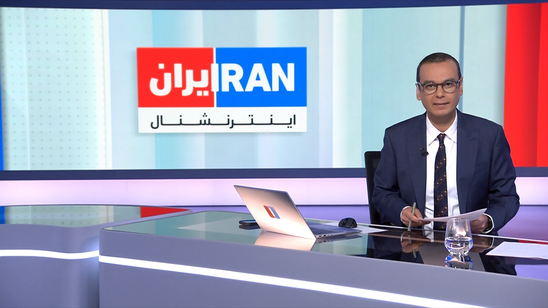 سرخط خبرهای دوشنبه ۲۴ آذر