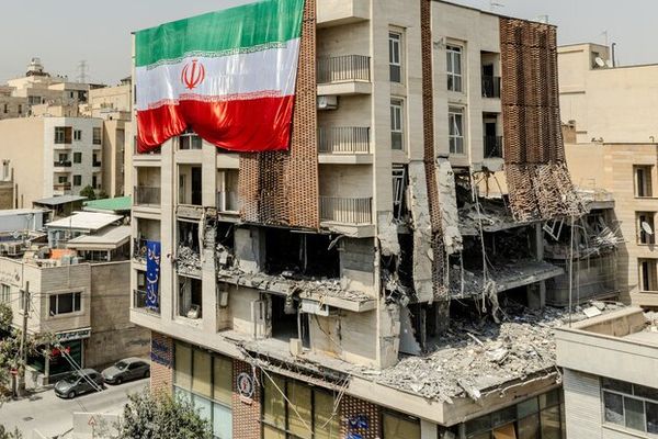 نشریه تایم: شعلهور شدن جنگی شدید، حاکمیت جمهوری اسلامی را به چالش خواهد کشید