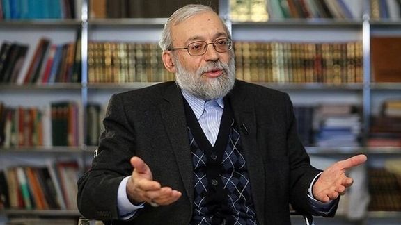 محمدجواد لاریجانی گفت که جمهوری اسلامی برای تعیین شکل پاسخ به اسرائیل «چرتکه میاندازد»