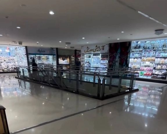 از پیامهای شهروندان درباره وضع نامناسب کسب و کار شب عید: مثل کشوری جنگزده شدهایم