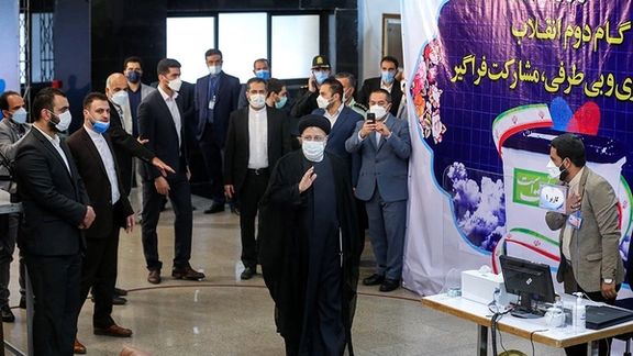 Raisi registering as a presidential candidate on May 15, 2021