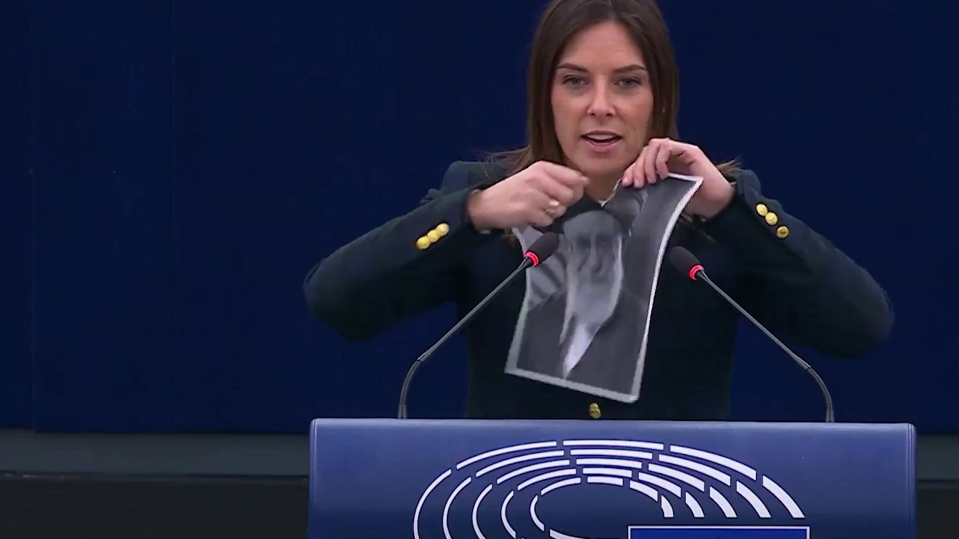 در نشست پارلمان اروپا مطرح شد؛ از «تروریستی» خواندن سپاه تا درخواست ارجاع ایران به لاهه