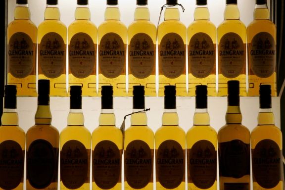 آمریکا با تعلیق تعرفه برخی محصولات اروپایی، از جمله ویسکی مالت اسکاتلند موافقت کرد