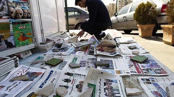 روزنامهنگاران در ایران هم غم نان دارند هم غم کار