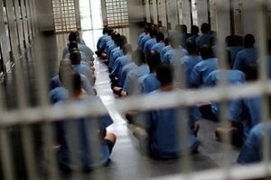 جان باختن ۲ زندانی در ایران بهدلیل عدم رسیدگی پزشکی و ادامه وخامت حال سمیه رشیدی