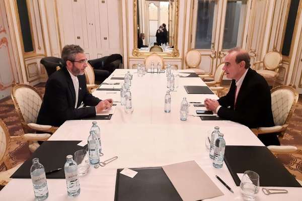 Iran's Chief Negotiator Criticizes Opponents With Rare Realism