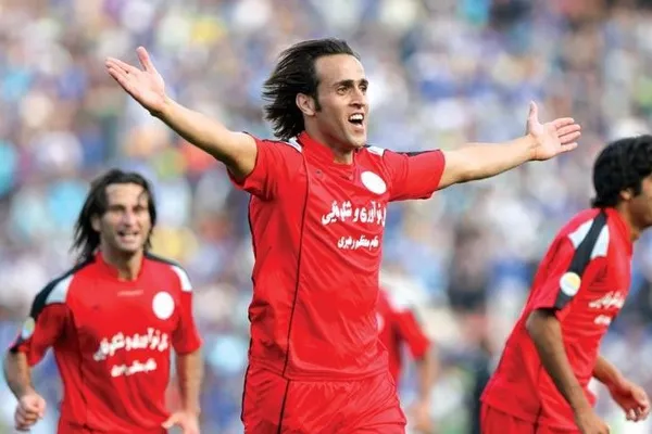 سانسور علی کریمی در ویدیوی پرسپولیس در سالگرد تاسیس باشگاه